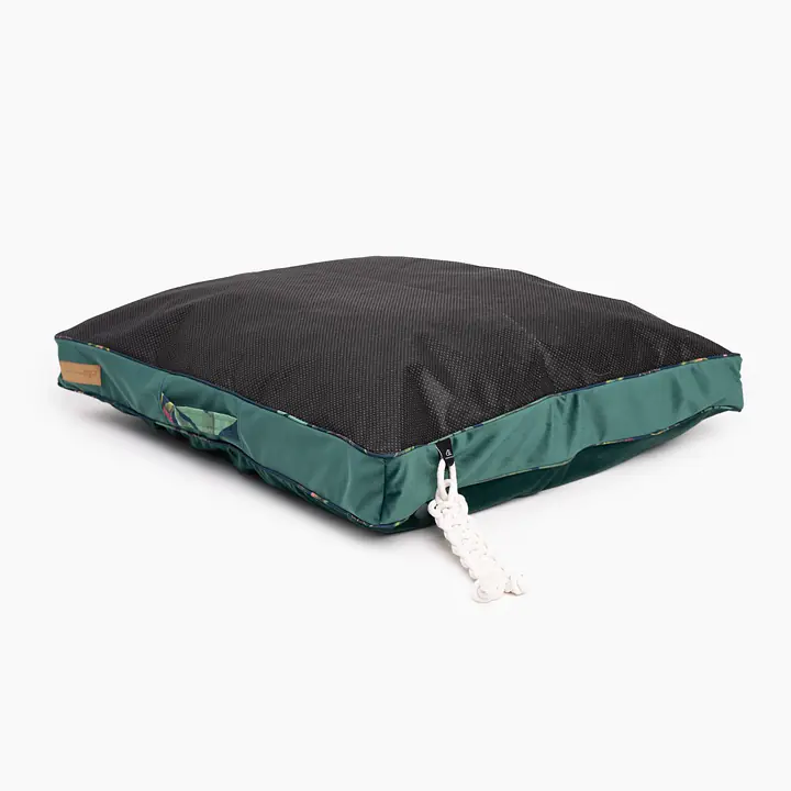 Velvet cushion ''Dogollage'' - Master