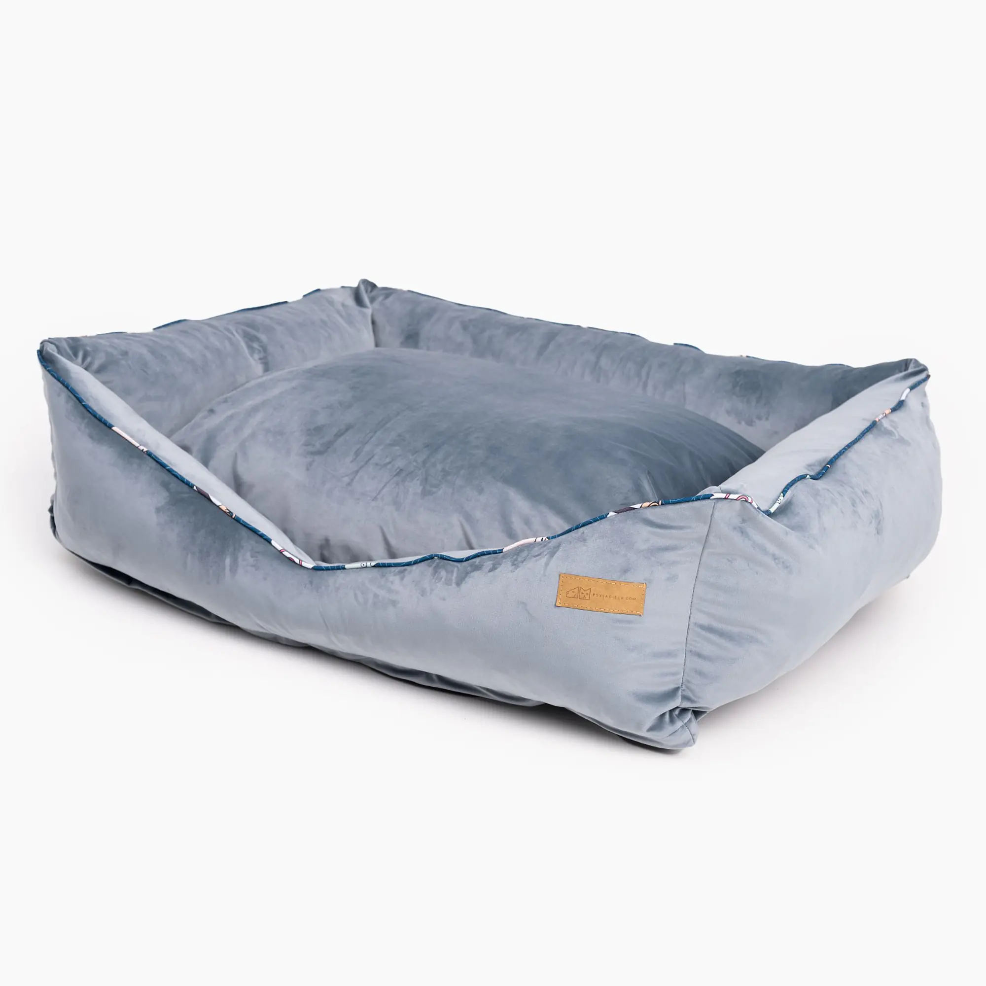 Velvet couch "Doggomaki" - Master