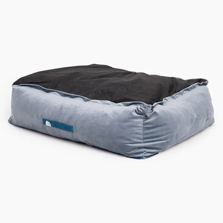 Orthopedic velvet couch "Doggomaki" - Master