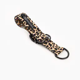Half-clamp collar "Respect the wildness" LEOPARD PATTERN ON THE TOP - Master
