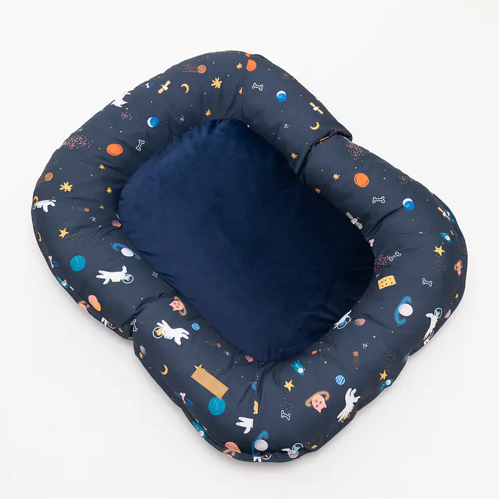 Pontoon sofa for dogs and cats - pattern: I need space, Size: L