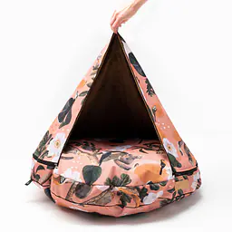 Cover for round pillow with a hood for your dog or cat  - pattern: Play with my nuts, Size: L