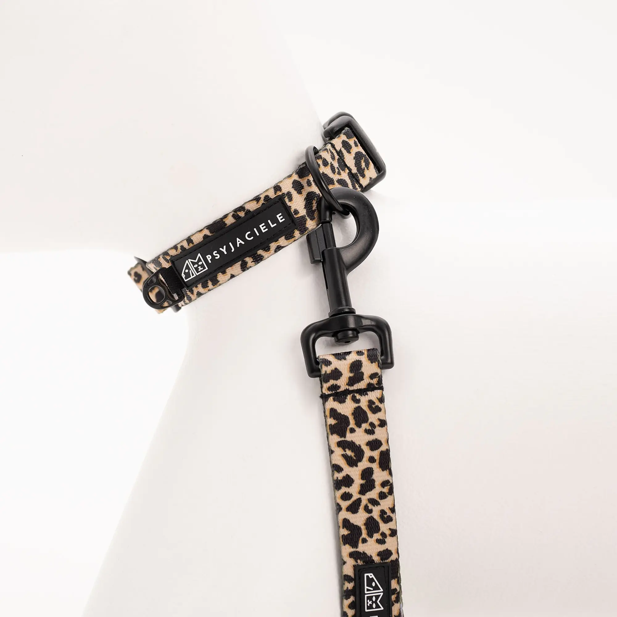 Dog or cat collar "Respect the wildness" LEOPARD PATTERN ON THE TOP - Master