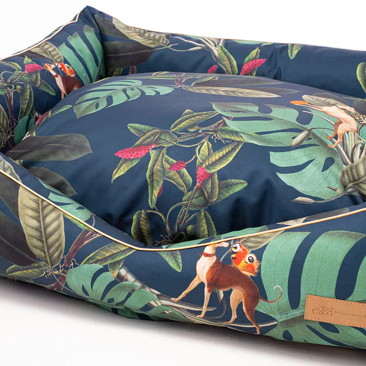Sofa for dogs or cats - pattern: Doggolage, Size: L