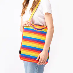 Etui na laptop "Miłość, równość i gryzaki" - Master