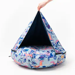 Round cushion with hood "Psychofan" - Master