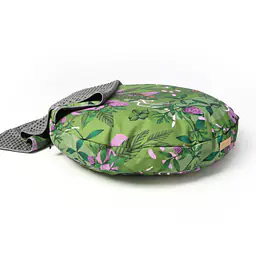 Round cushion with hood "Bug off" - Master