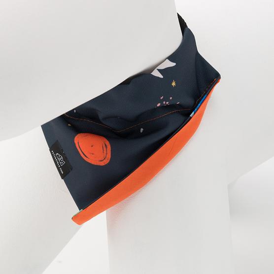 Bandana "I need space" collar