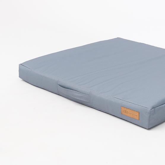 WYPRZEDAŻ  Legowisko materac '50 pysków Greya" 