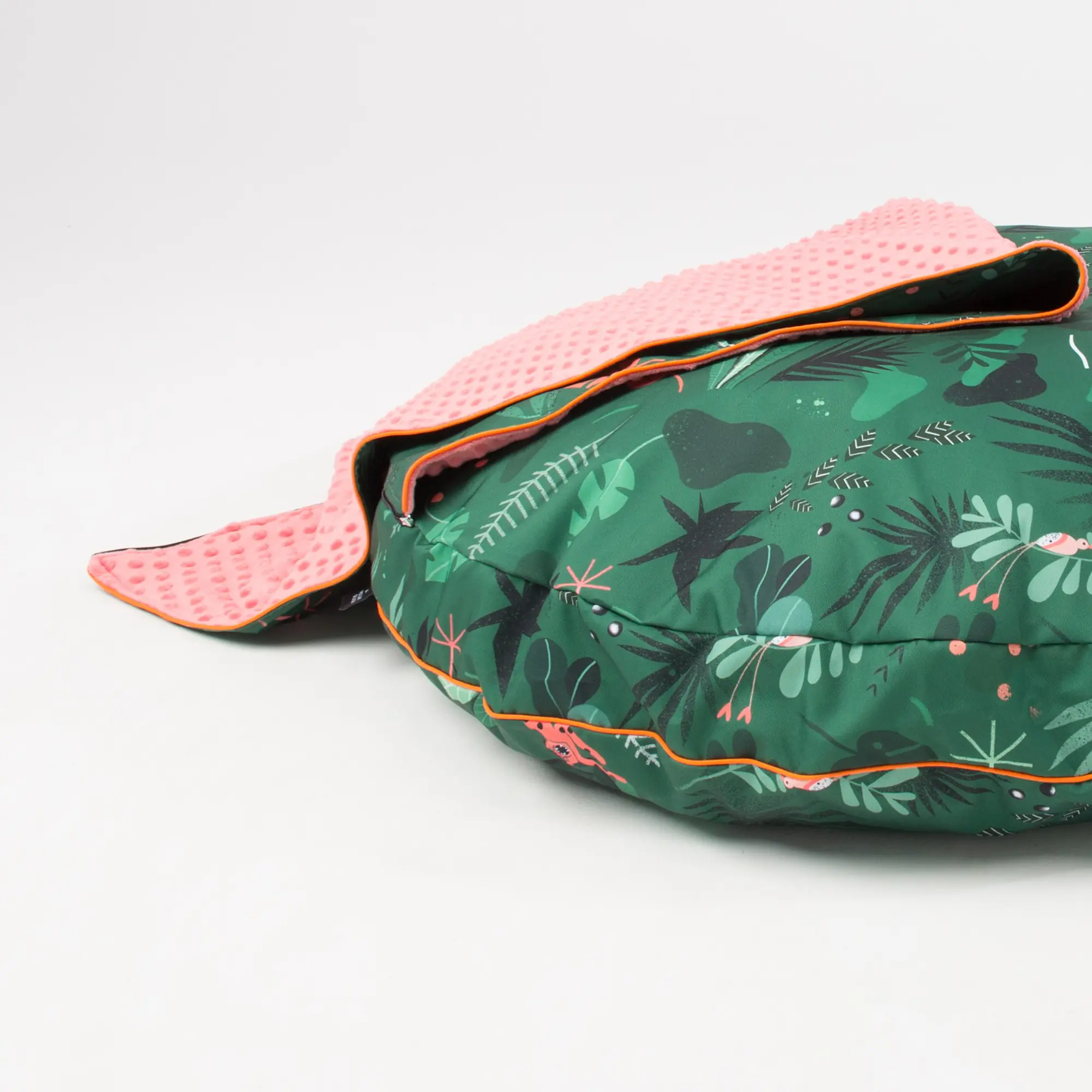 WYPRZEDAŻ Legowisko okrągła poducha z kapturem dla psa lub kota "Welcome to the jungle" - Master