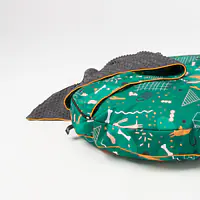 Round cushion with hood "Sleepy dogs" - Master