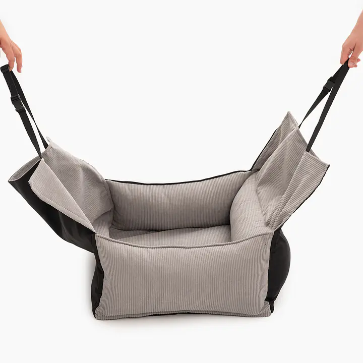 Fotelik do samochodu "Zrobiony na szaro" - Master