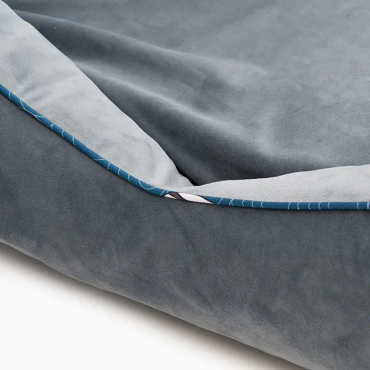 Orthopedic velvet couch "Doggomaki" - Master