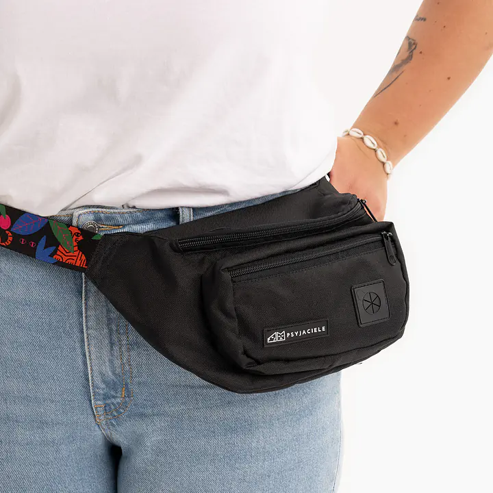 Czarna nerka spacerowa "Eye of the tiger" - Master