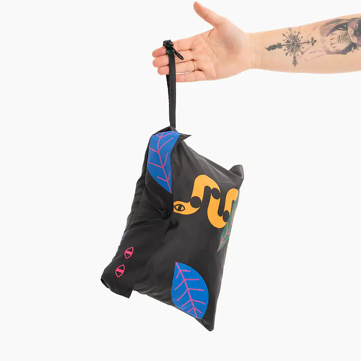 Płaszcz przeciwdeszczowy dla psa "Eye of the tiger" - Master