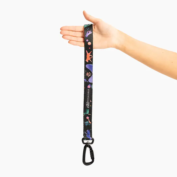 Pętla mocowana do pasa samochodowego "Psychodelia" - Master
