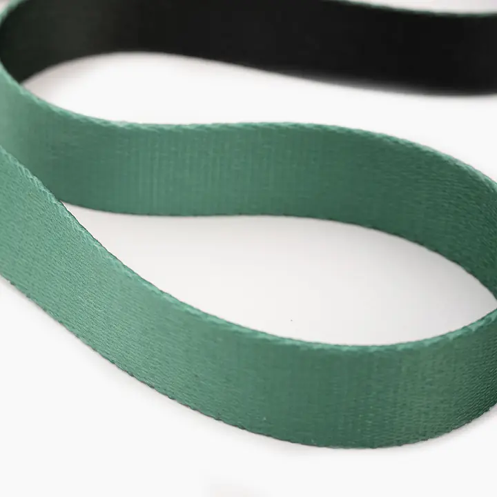  Loop attached to the car belt "Under my ombrella" green - Master