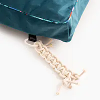 Legowisko Poducha welurowa dla psa lub kota "Mokry sen kury" - Master