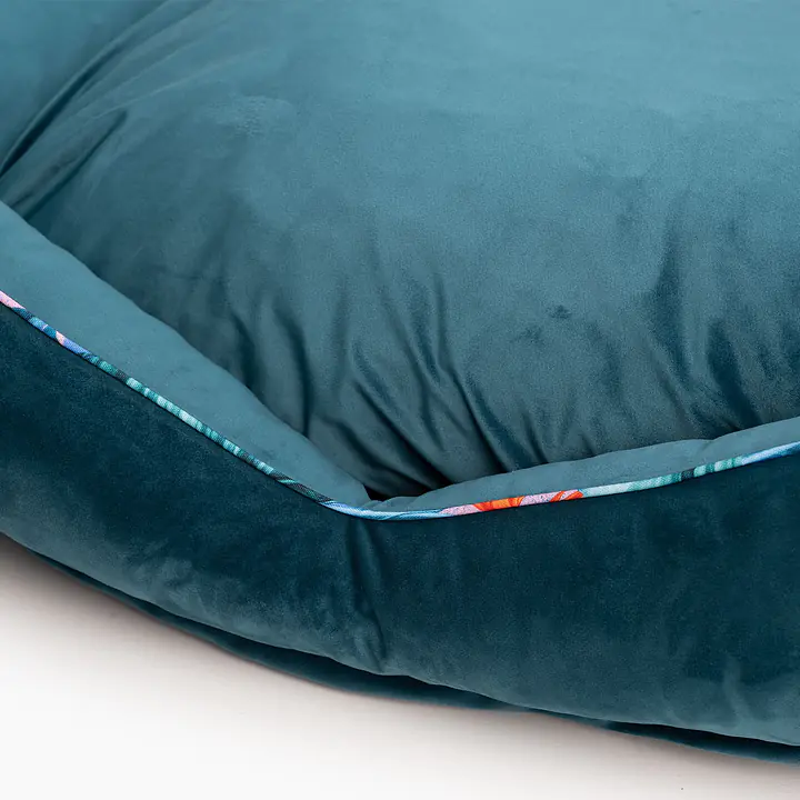 WYPRZEDAŻ Kanapa welurowa "Mokry sen kury" - Master