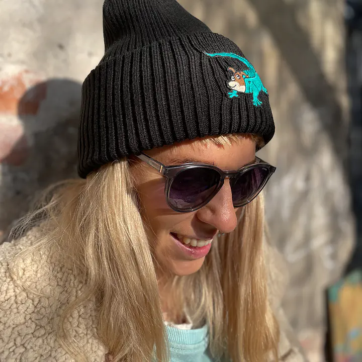 Czapka z haftem "Black" - Master