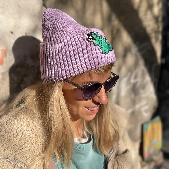 Czapka z haftem "Lilac" - Master