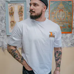 T-shirt with embroidery white - Master