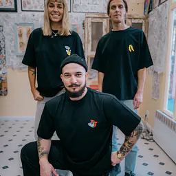  T-shirt with embroidery black - Master