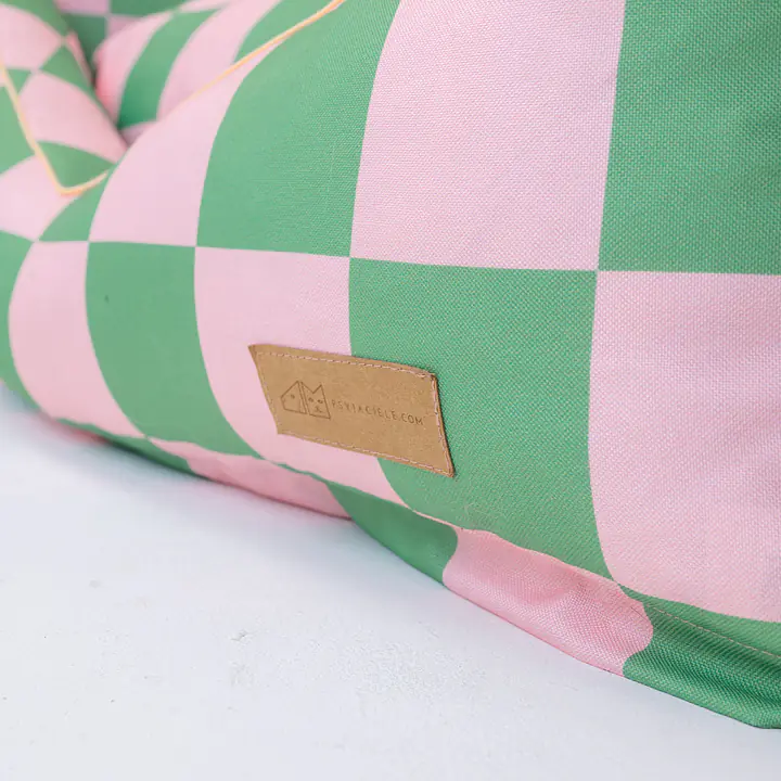 Kanapa "Świat zza krat taki kolorowy" - Master