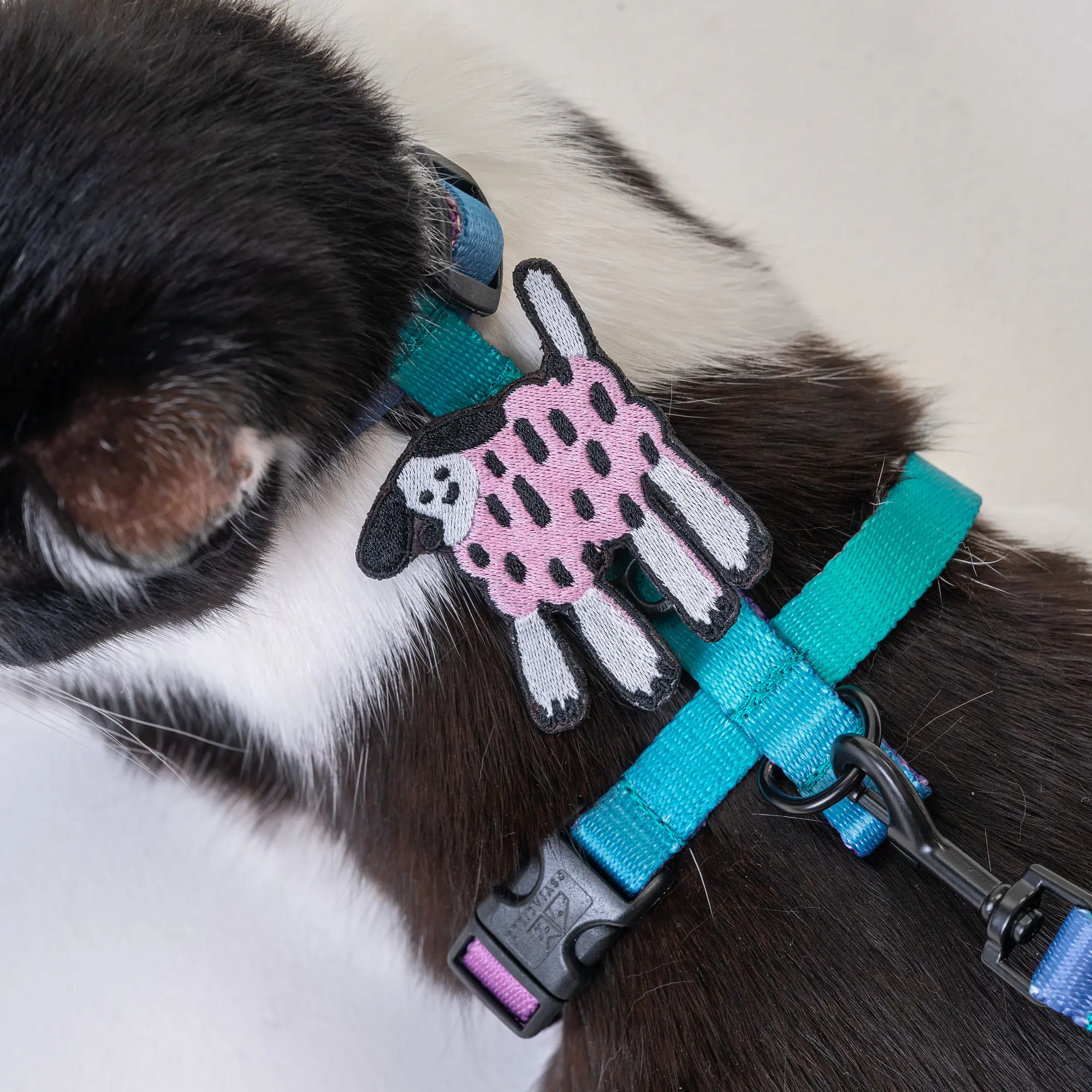 Pimp My Szelki - haftowana przypinka do szelek  - Master