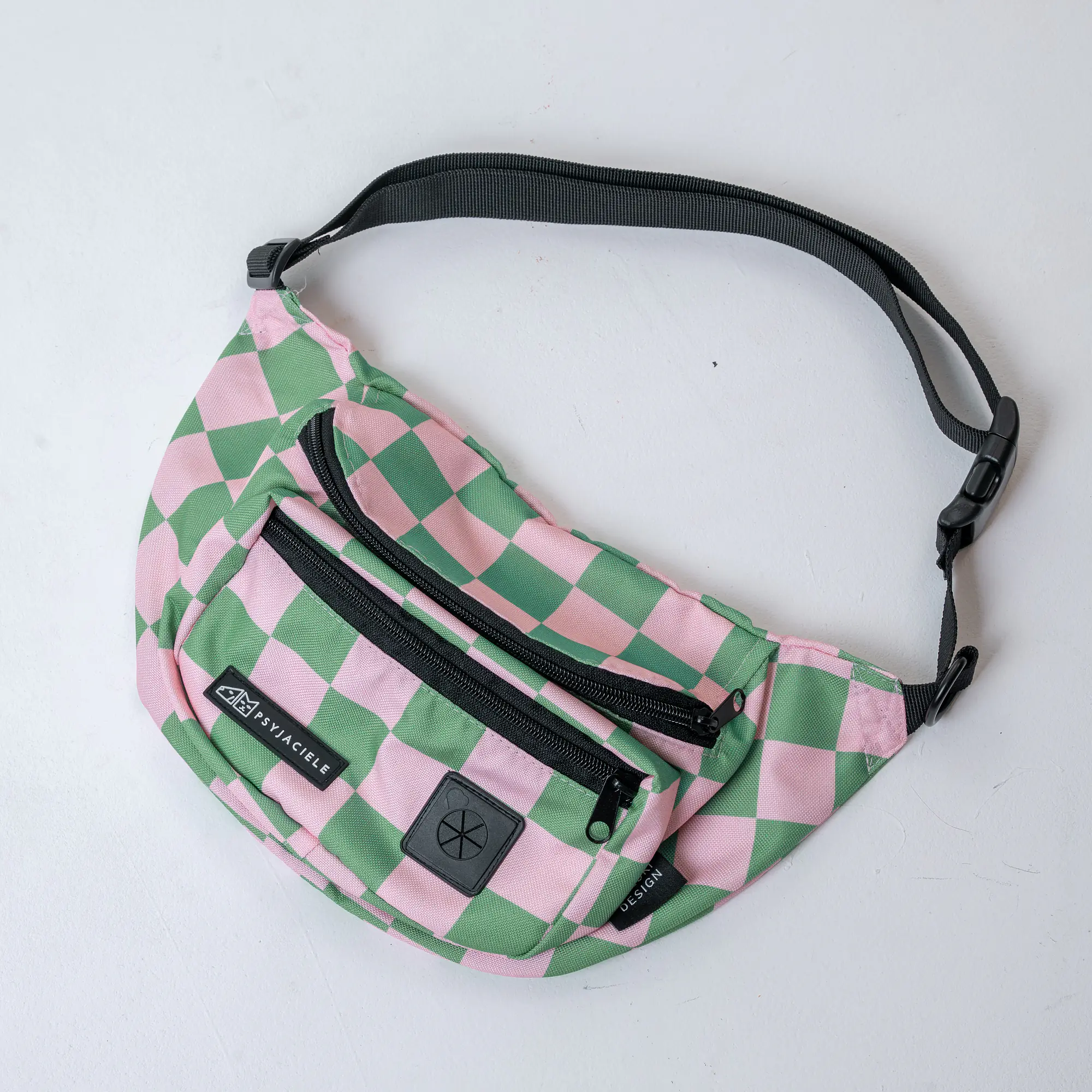 Nerka spacerowa "Świat zza krat taki kolorowy" - Master