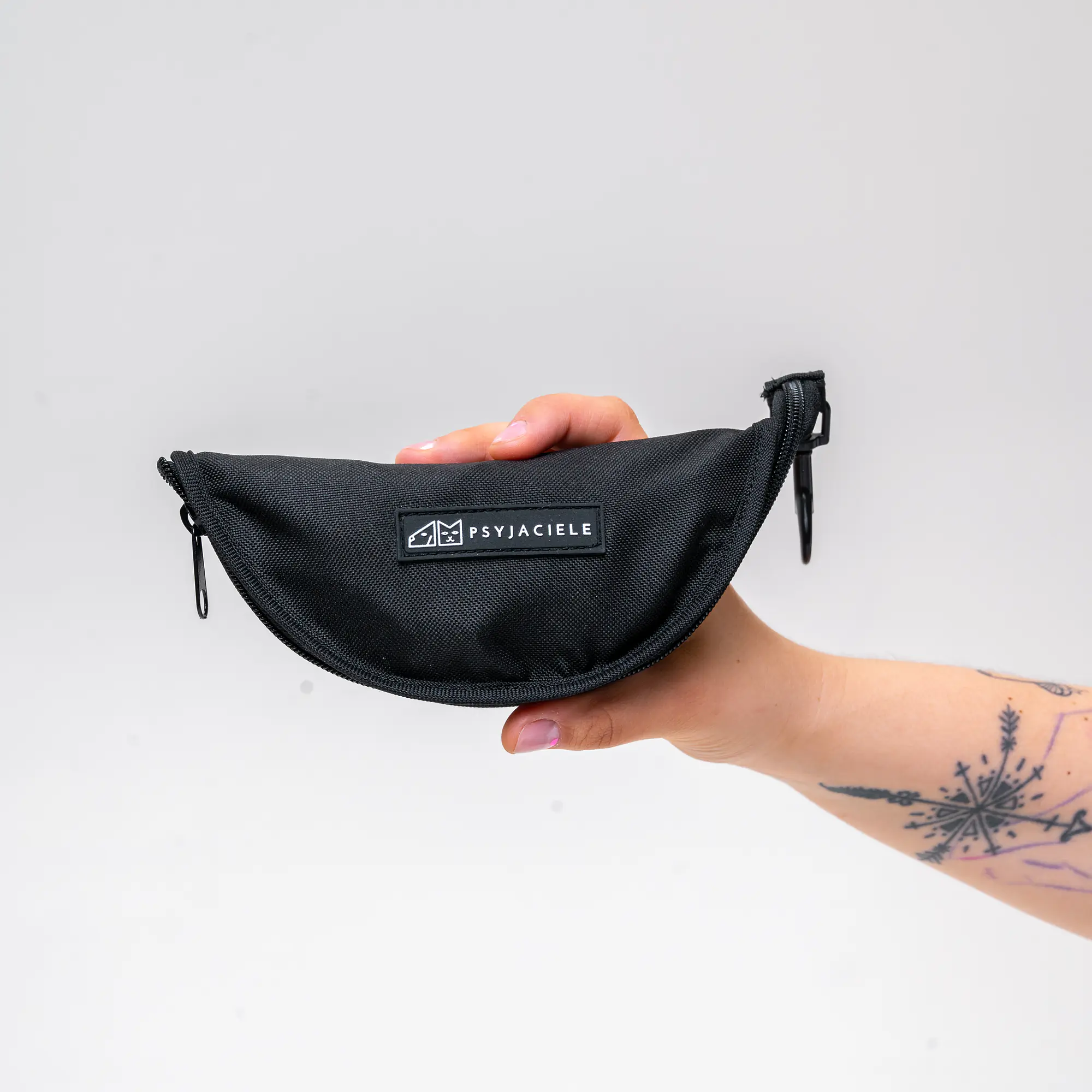 Składana miska podróżna "Black is the new black" - Master