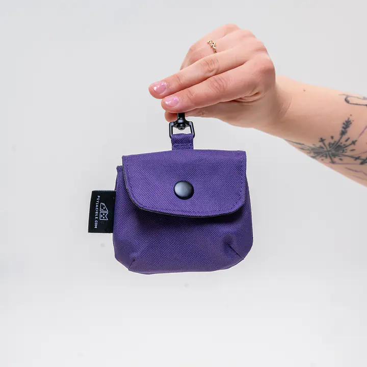 Micro pouch for treats "Last goodbye" - Master