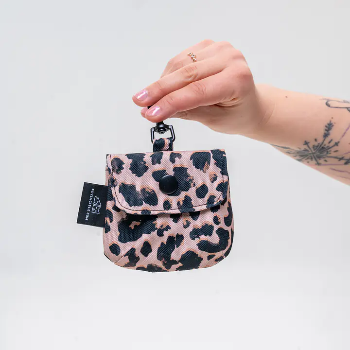 Mini mini saszetka na smaczki "Panterka" - Master