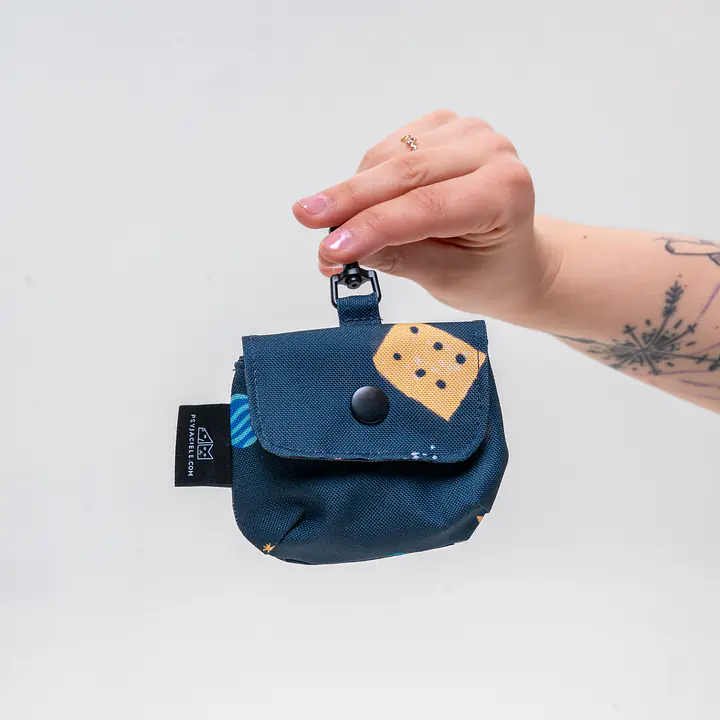 Mini mini saszetka na smaczki "I need space" - Master