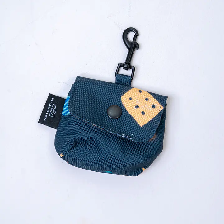 Mini mini saszetka na smaczki "I need space" - Master