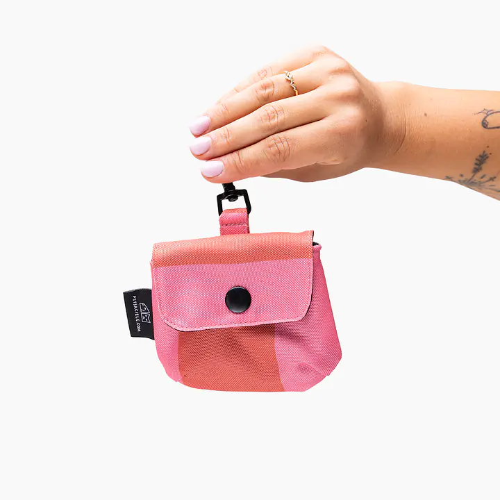 COPY OF Micro pouch for treats "Black is the new black" - Master