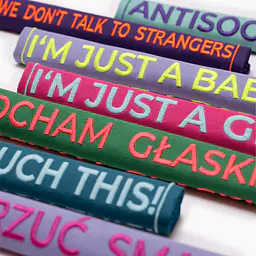 Haftowana nakładka na smycz z Twoim napisem - Master